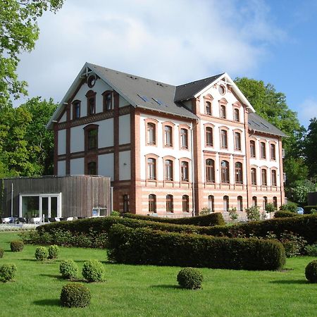 Hotel Am Tiefwarensee Exterior foto